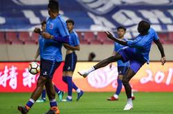 九游活动-上海之争：申花对抗上港，看谁笑到最后