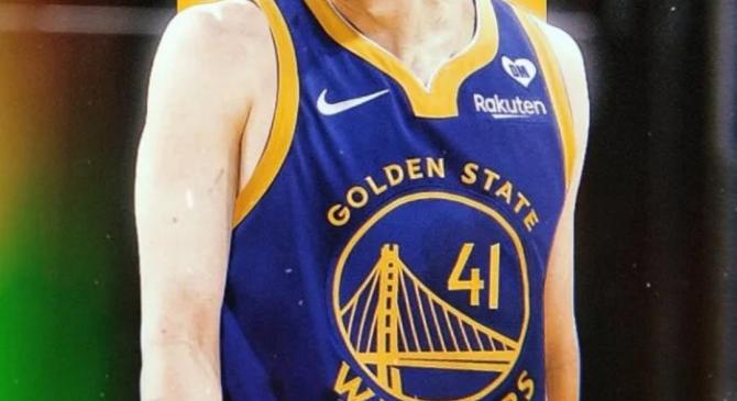 九游登录-球员技术过硬，展现个人实力