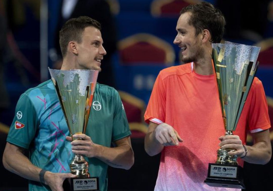 关于匈牙利队力克对手，晋级前名的信息