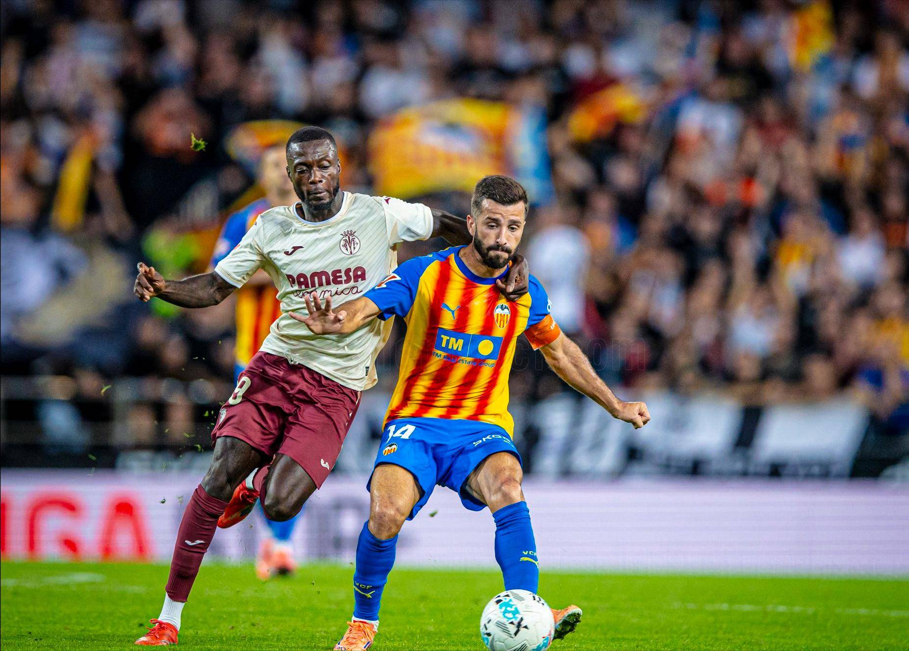 包含马德里竞技豪取大胜，锁定出线权的词条