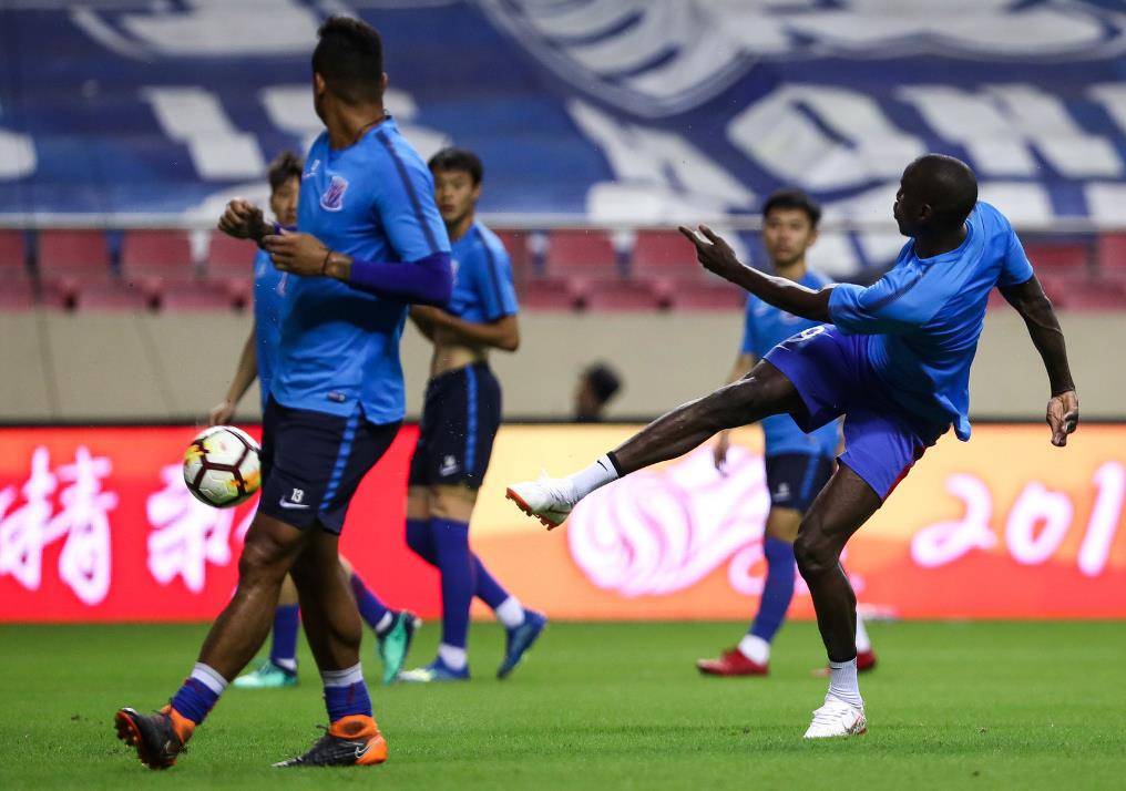 上海之争：申花对抗上港，看谁笑到最后