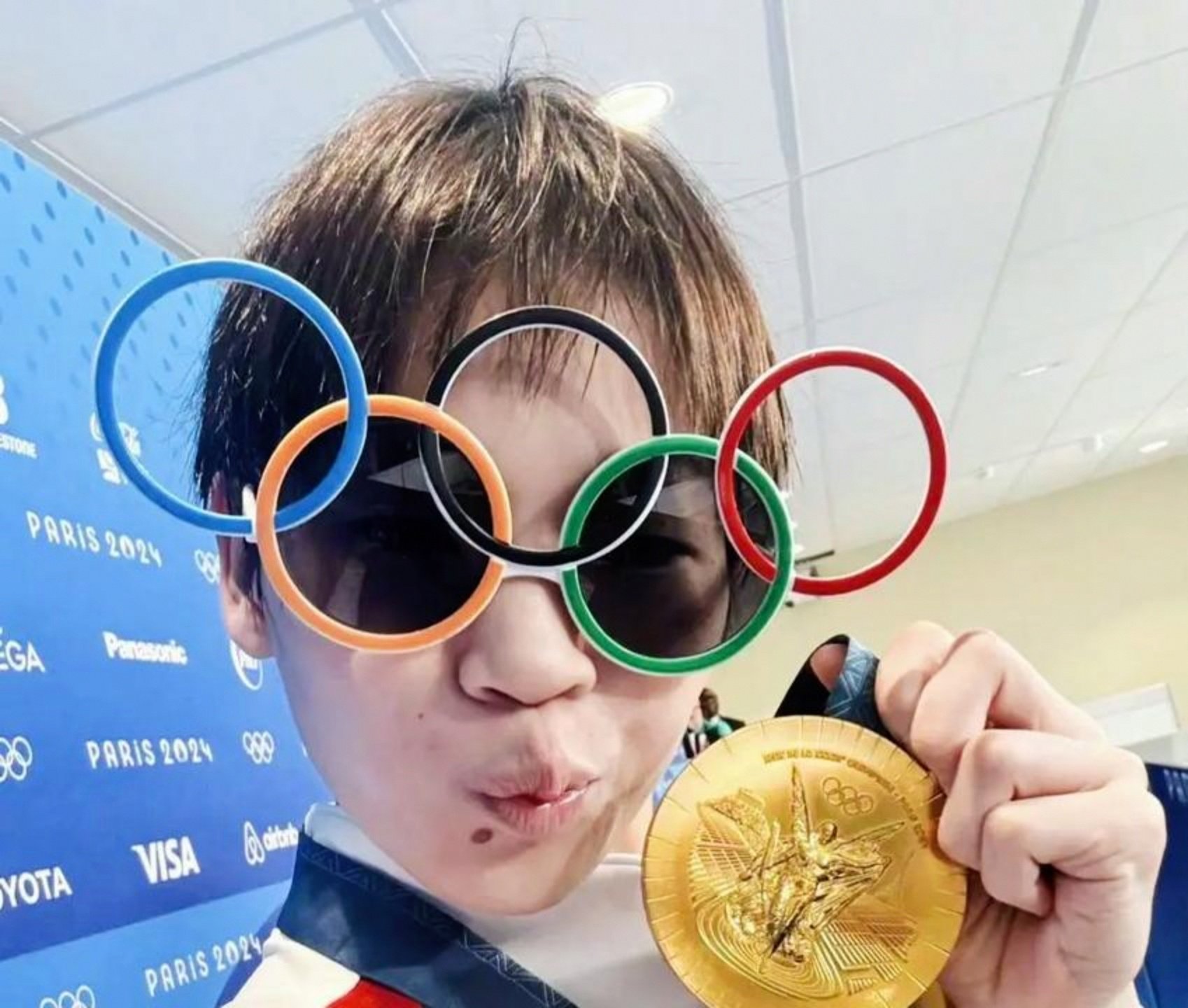 跳水名将再夺金牌，成为传奇