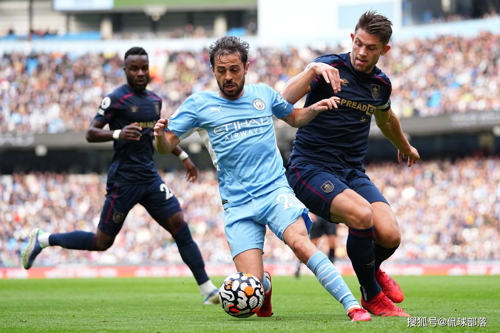 尼姆成功卫冕，保持不败纪录